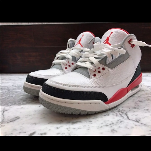 Authentic Jordan 3 retro fire red - Picture 1 of 6